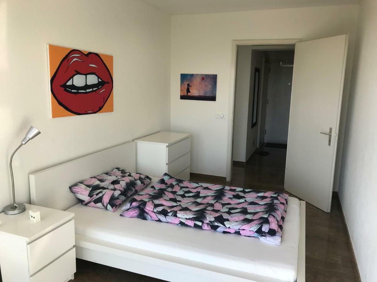 Lichtdurchflutete Ferienwohnung Mit Panorama-Sicht Und Schwimmbad/Sauna Muralto Exterior foto